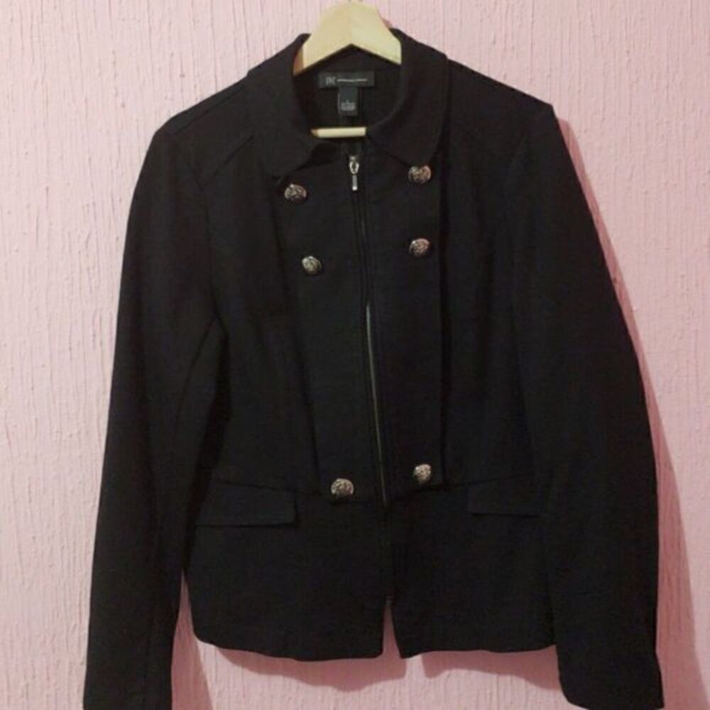 SALE... Wintet Black INC Jacket!!‎